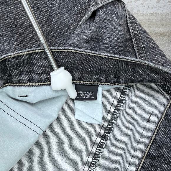 Vintage Skater Wide Leg Jean Shorts MFG Girbaud Dark Grey Wash Baggy Denim Y2K - Picture 6 of 6